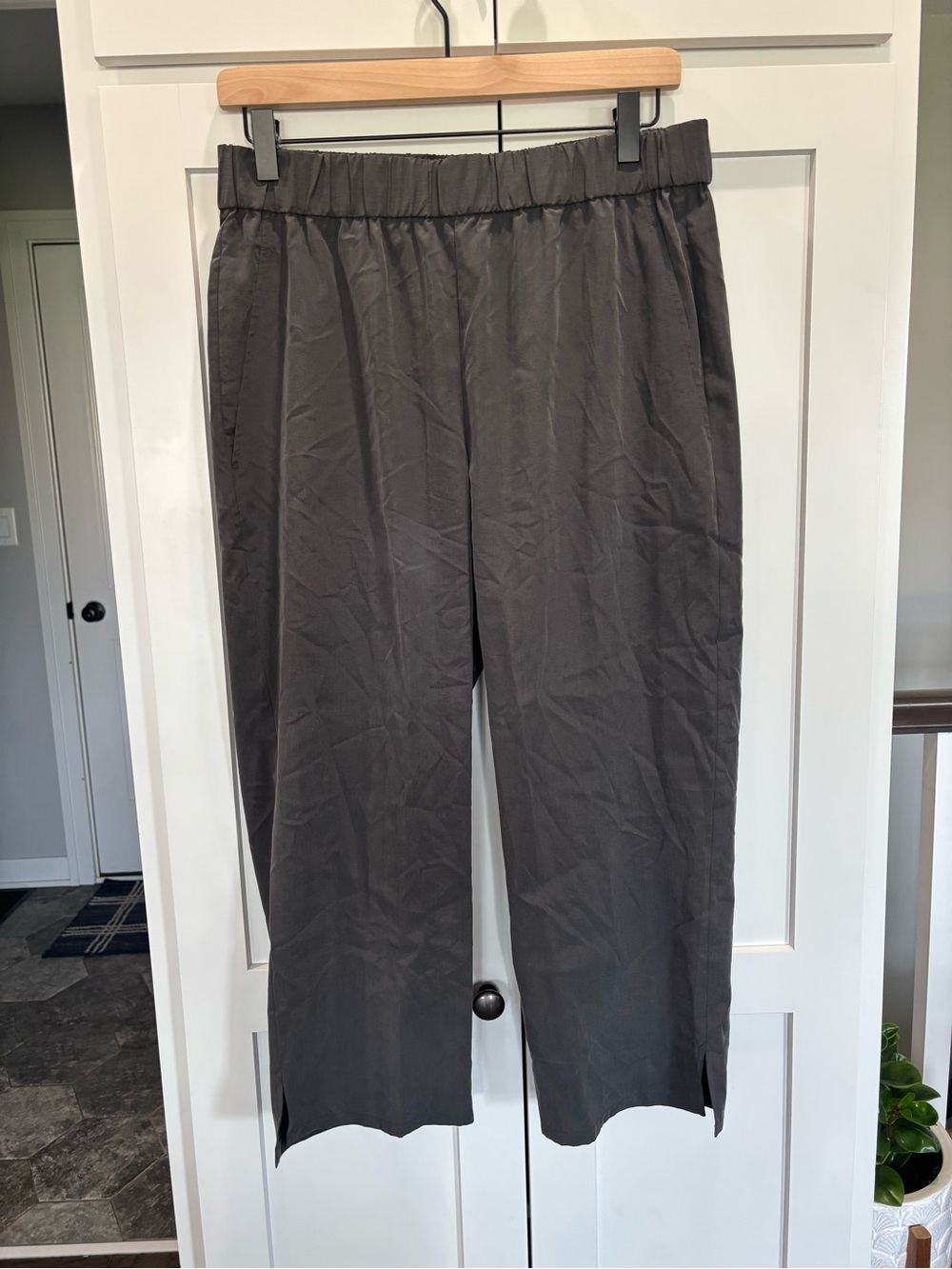Eileen Fisher Small Charcoal Gray Elastic-Waist Chinos